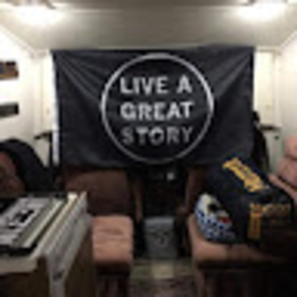 Meet your Posher, Maggie - Picture 1 of 1